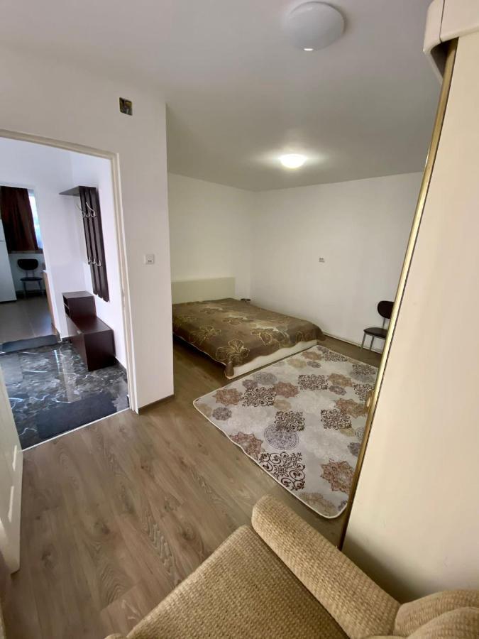 Ardelean Apartment Орадеа Екстериор снимка
